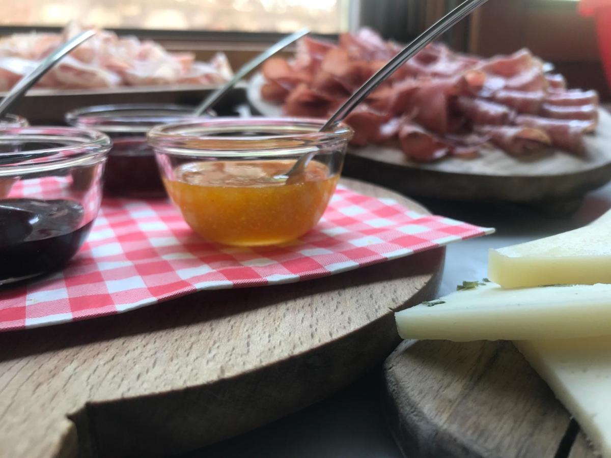 Locanda "Al Terrazzo" Erbezzo Bagian luar foto