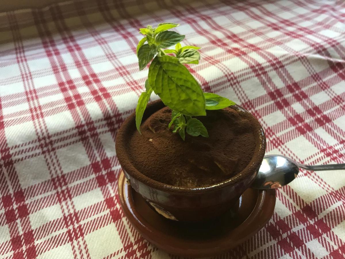 Locanda "Al Terrazzo" Erbezzo Bagian luar foto