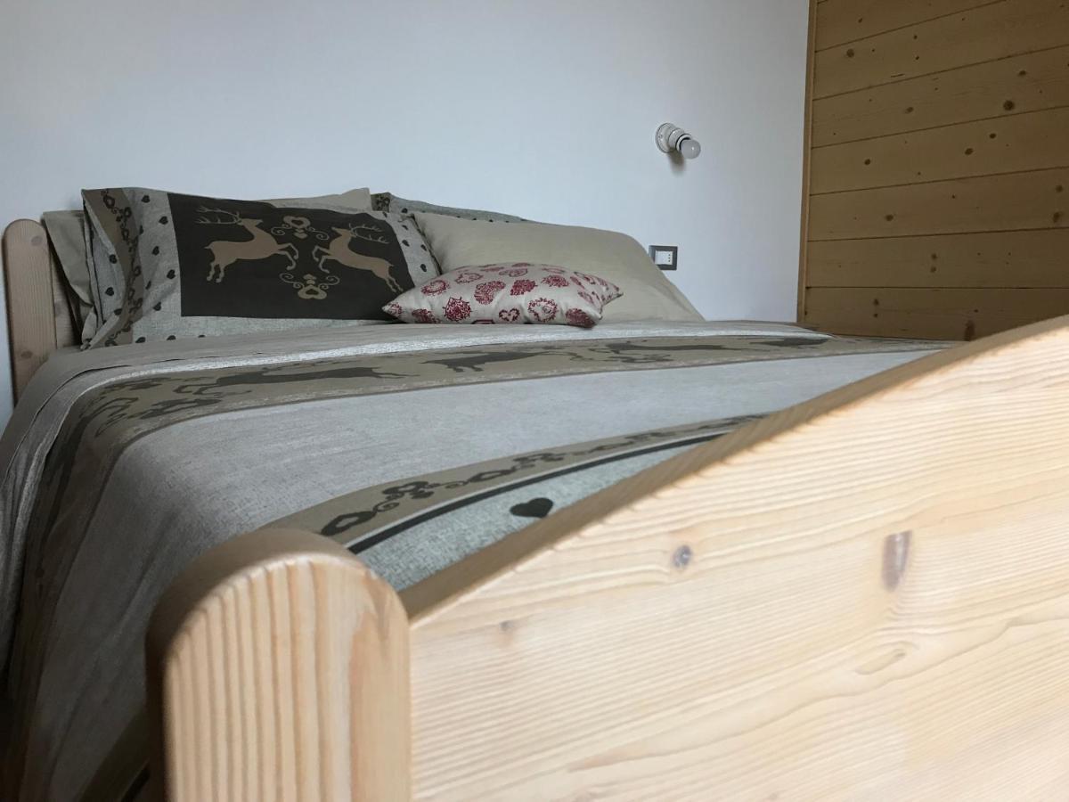 Locanda "Al Terrazzo" Erbezzo Bagian luar foto